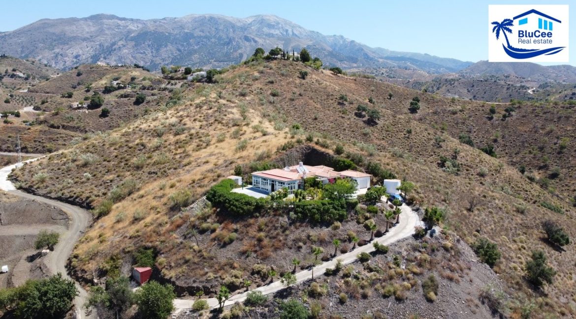 For sale house in Canillas - BluCee Real Estate (2)