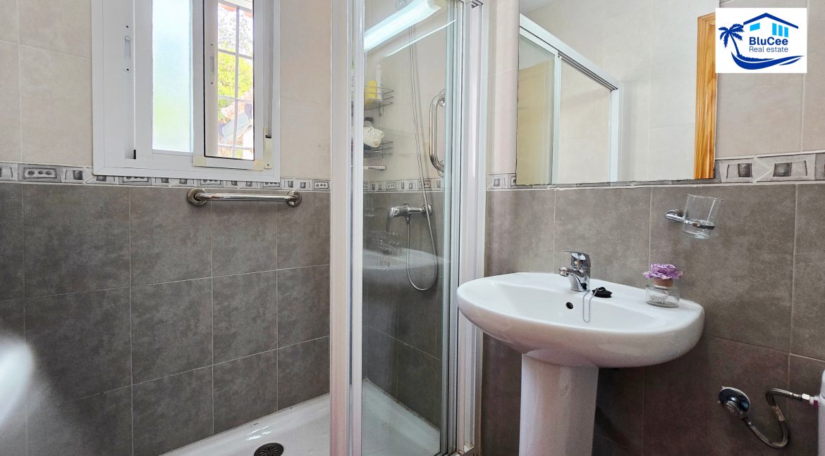 For sale indepentant house - BluCee Real Estate (15)