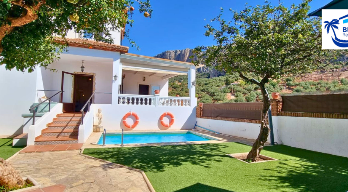 For Sale House in Alfarnatejo, La Axarquí, Málaga, Inland Andalusia (1)