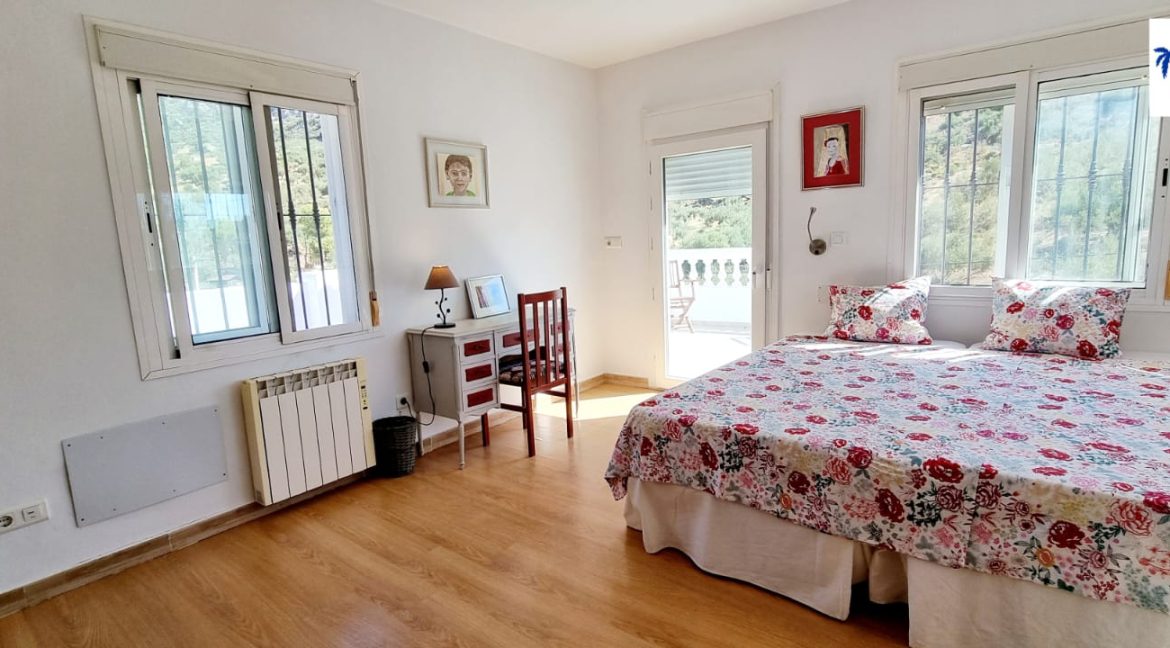 For Sale House in Alfarnatejo, La Axarquí, Málaga, Inland Andalusia (21)