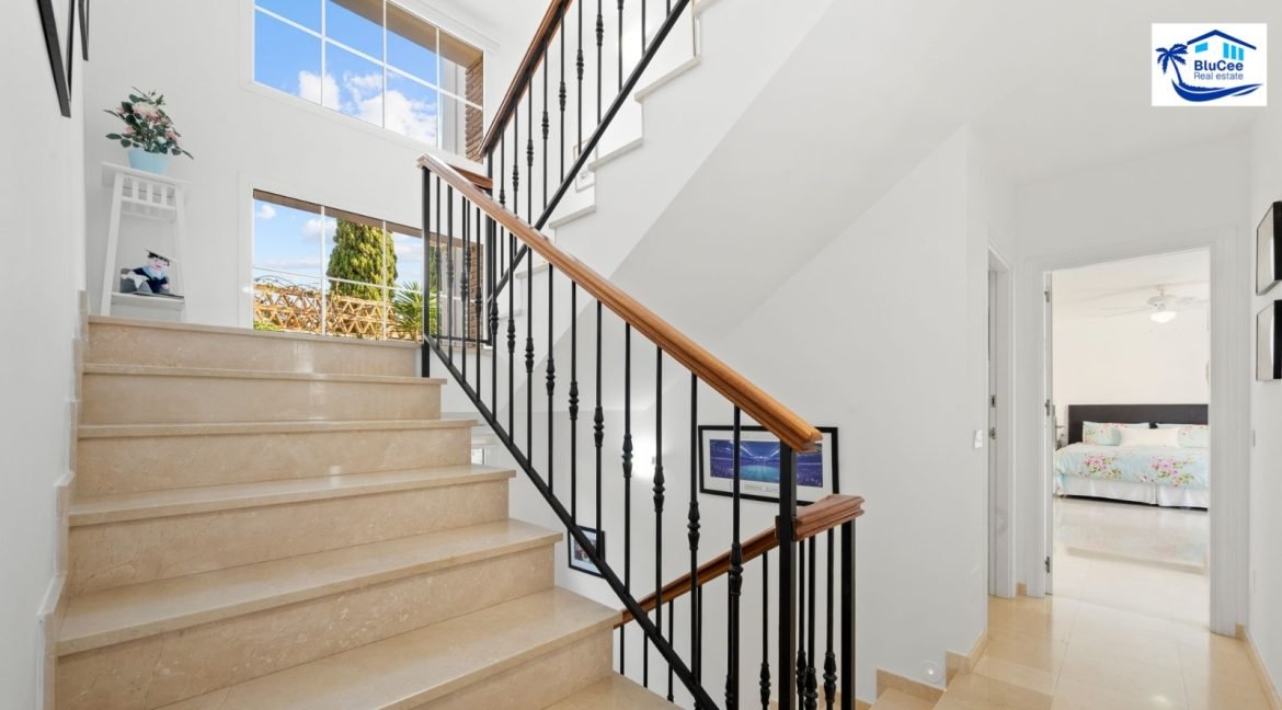 For sale independent villa Frigiliana - BluCee Real Estate (51)