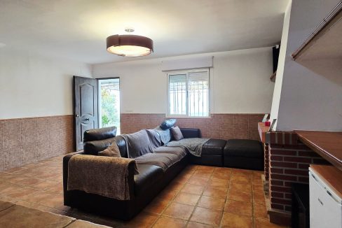 For sale rustic house with mango trees on the Costa del Sol - BluCee Real Estate (14)