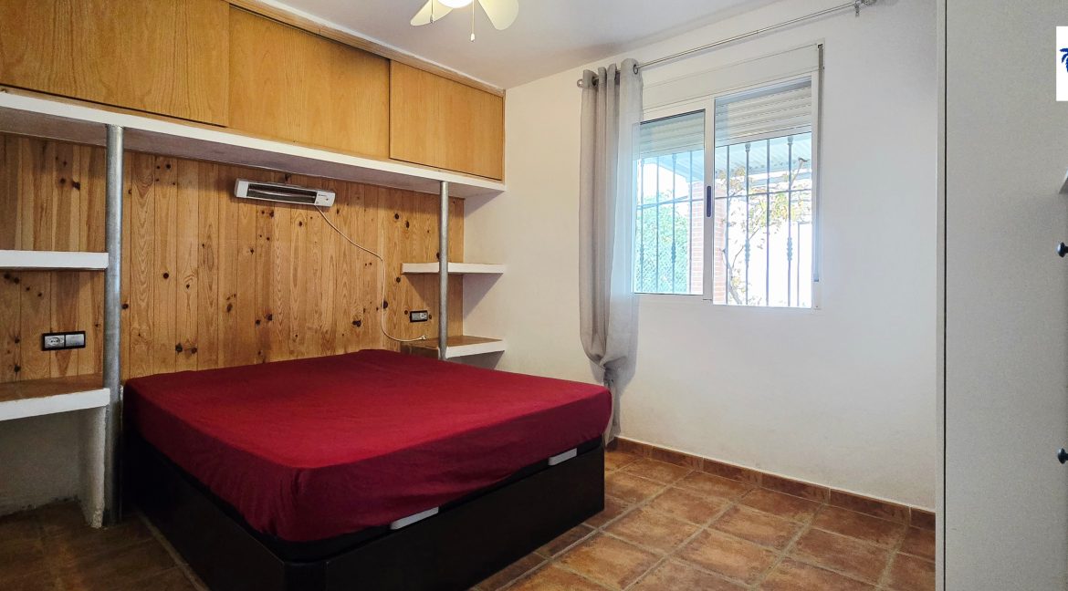 For sale rustic house with mango trees on the Costa del Sol - BluCee Real Estate (5)