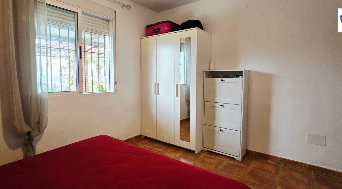 For sale rustic house with mango trees on the Costa del Sol - BluCee Real Estate (8)