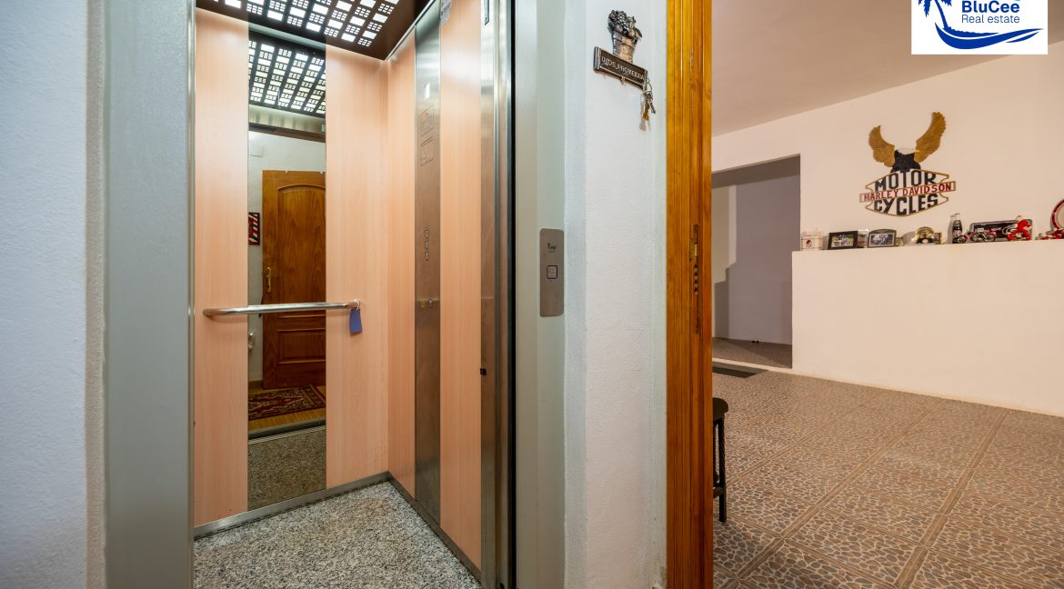 For Sale Villa in Cotobro Almuñécar (91)