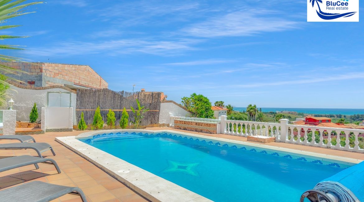 For Sale Villa Near Torre del Mar (5)