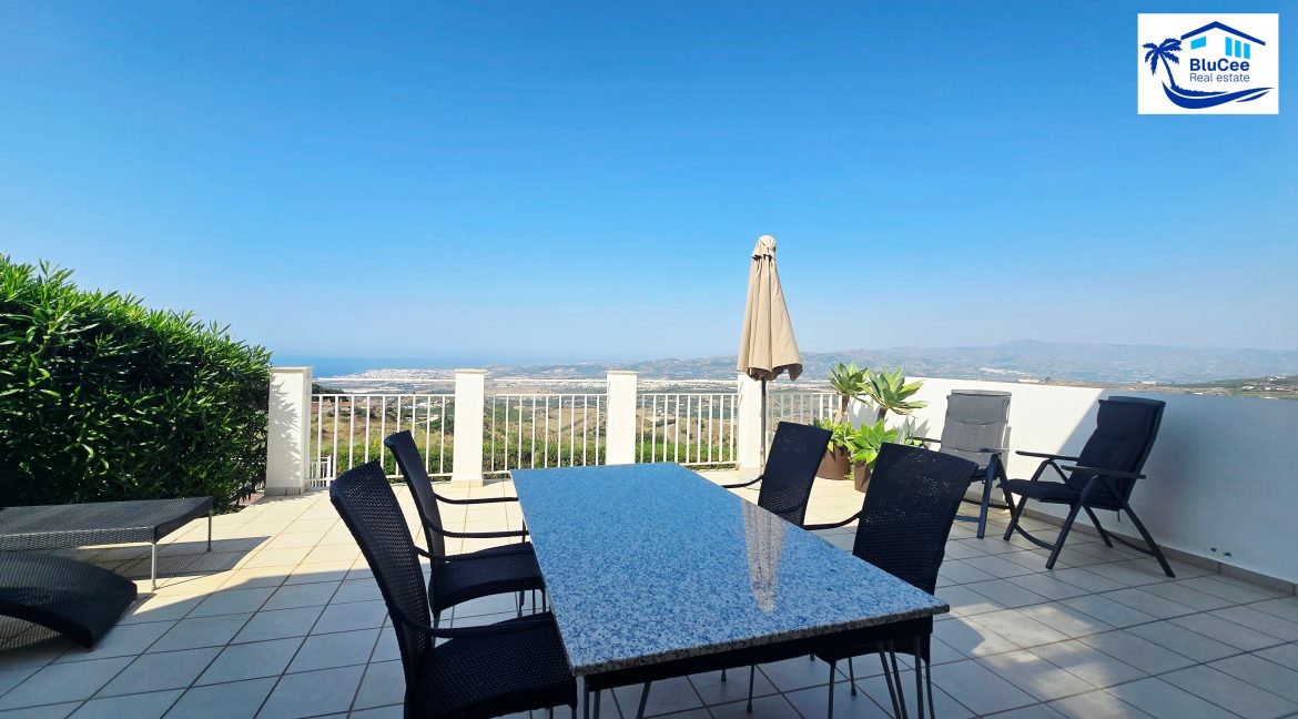 For Sale Villa with Amazing Views - BluCee Real Estate (12)