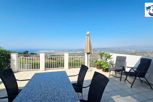 For Sale Villa with Amazing Views - BluCee Real Estate (14)