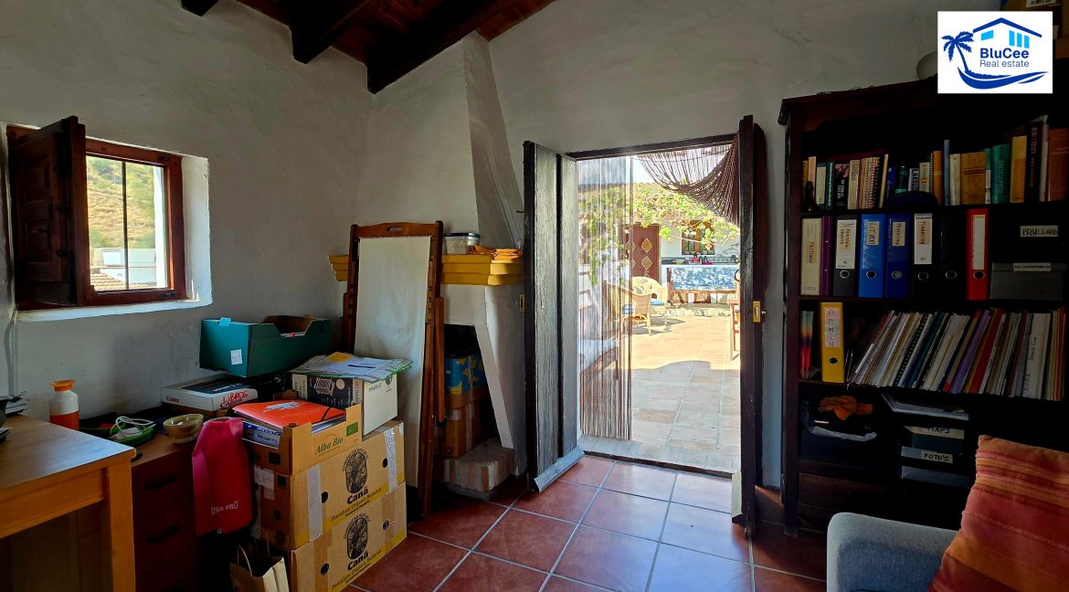 For sale beautiful house Almachar - BluCee Real Estate (21)