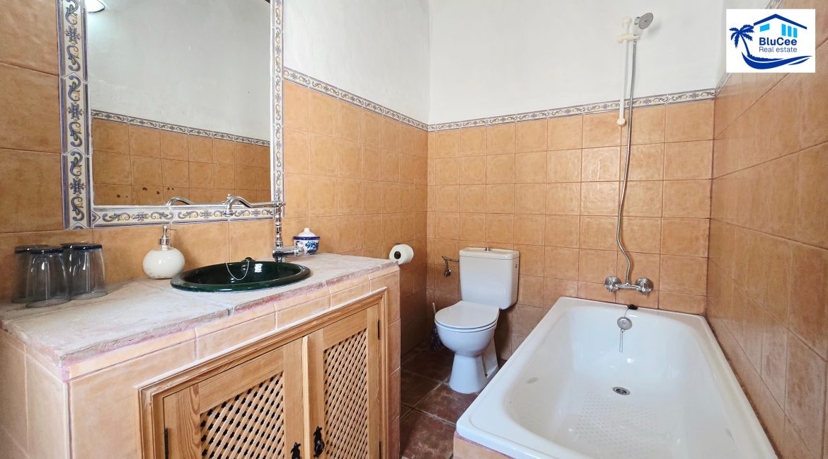 For sale beautiful house Almachar - BluCee Real Estate (23)