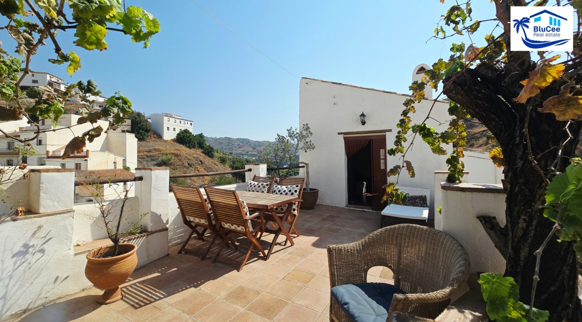 For sale beautiful house Almachar - BluCee Real Estate (30)