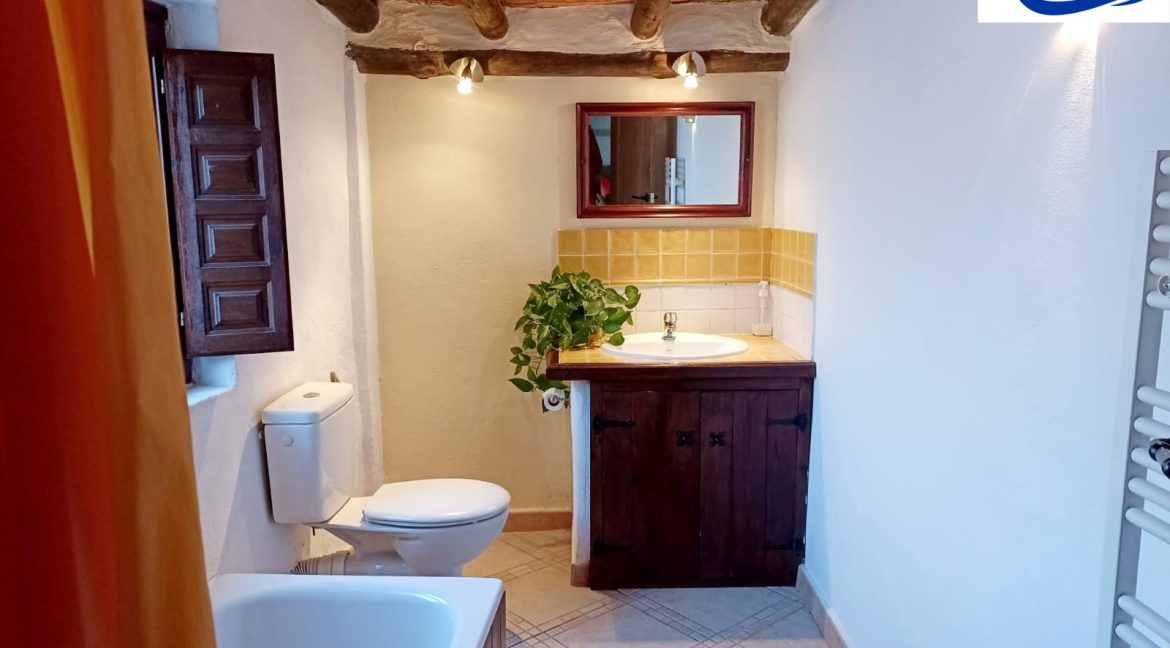 For sale house with Casa Rural licence in Cadiar, Alpujarras, Granada - BluCee Real Estate (103)