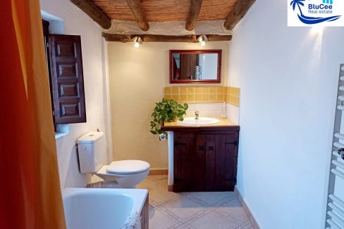 For sale house with Casa Rural licence in Cadiar, Alpujarras, Granada - BluCee Real Estate (103)