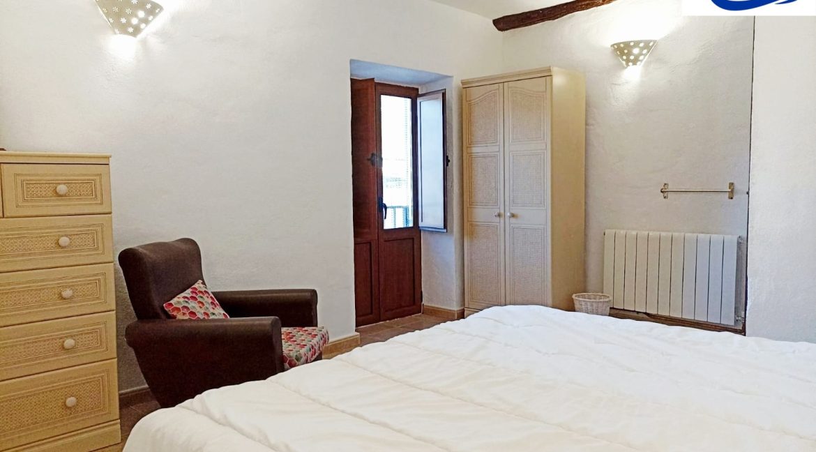 For sale house with Casa Rural licence in Cadiar, Alpujarras, Granada - BluCee Real Estate (52)
