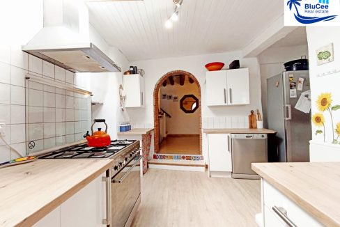 For sale house with Casa Rural licence in Cadiar, Alpujarras, Granada - BluCee Real Estate (71)