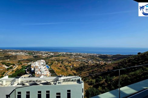 For sale 3 bedroom penthouse Rincon de la Victoria - BluCee Real Estate (24)
