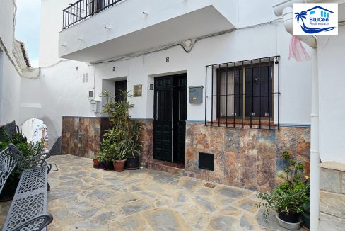 For sale 3 bedroom village house in Totalan, Málaga - BluCee Real Estate (1)
