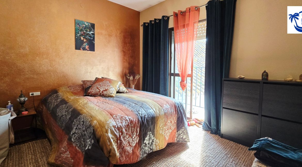 For sale 3 bedroom village house in Totalan, Málaga - BluCee Real Estate (17)