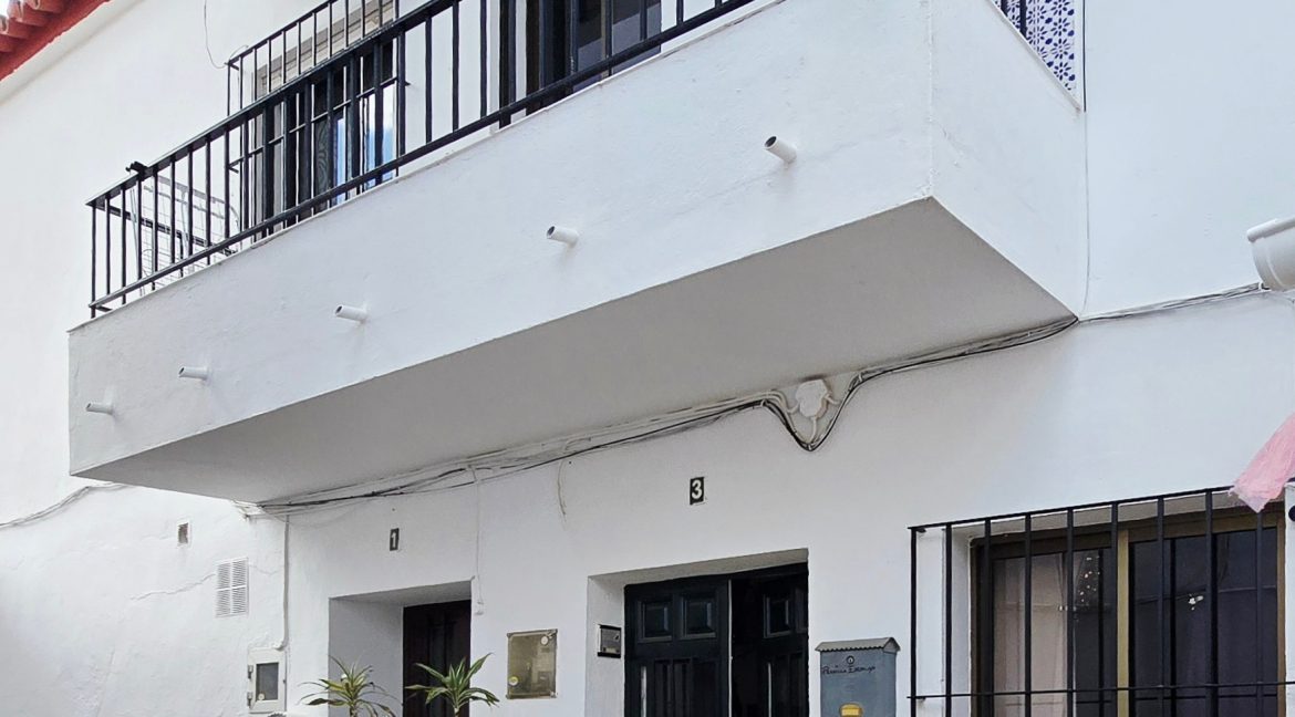 For sale 3 bedroom village house in Totalan, Málaga - BluCee Real Estate (4)