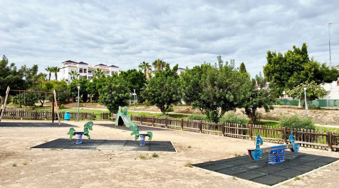 For sale Penthouse Duplex in Villamartin, Orihuela Costa - BluCee Real Estate (20)