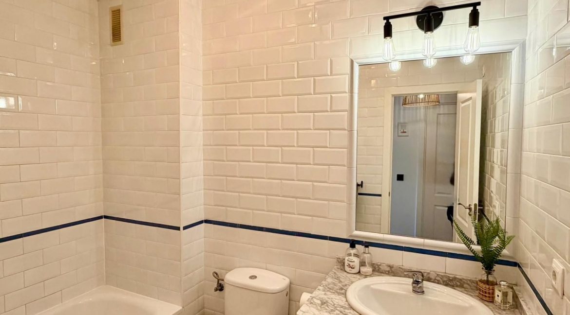 For sale Penthouse Duplex in Villamartin, Orihuela Costa - BluCee Real Estate (37)