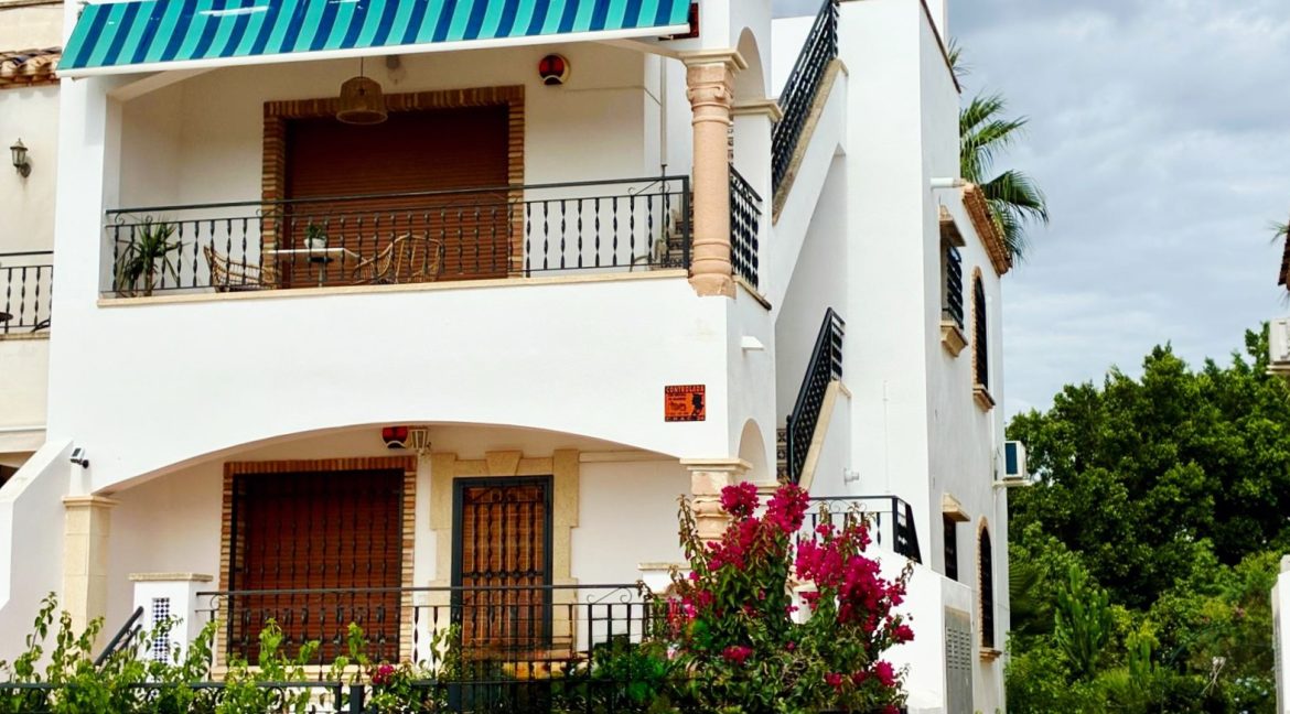 For sale Penthouse Duplex in Villamartin, Orihuela Costa - BluCee Real Estate (40)