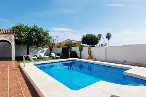 For sale home in Rincón de la Victoria - BluCee Real Estate (11)