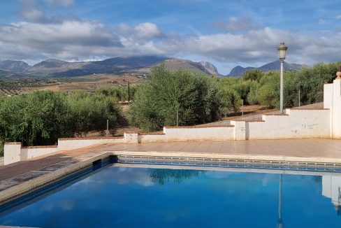 For sale independent villa with large swimming pool and views - BluCee Real Estate (2)