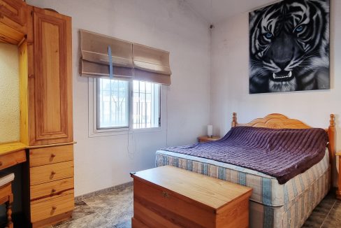 For sale independent villa with large swimming pool and views - BluCee Real Estate (29)