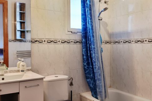 For sale independent villa with large swimming pool and views - BluCee Real Estate (33)