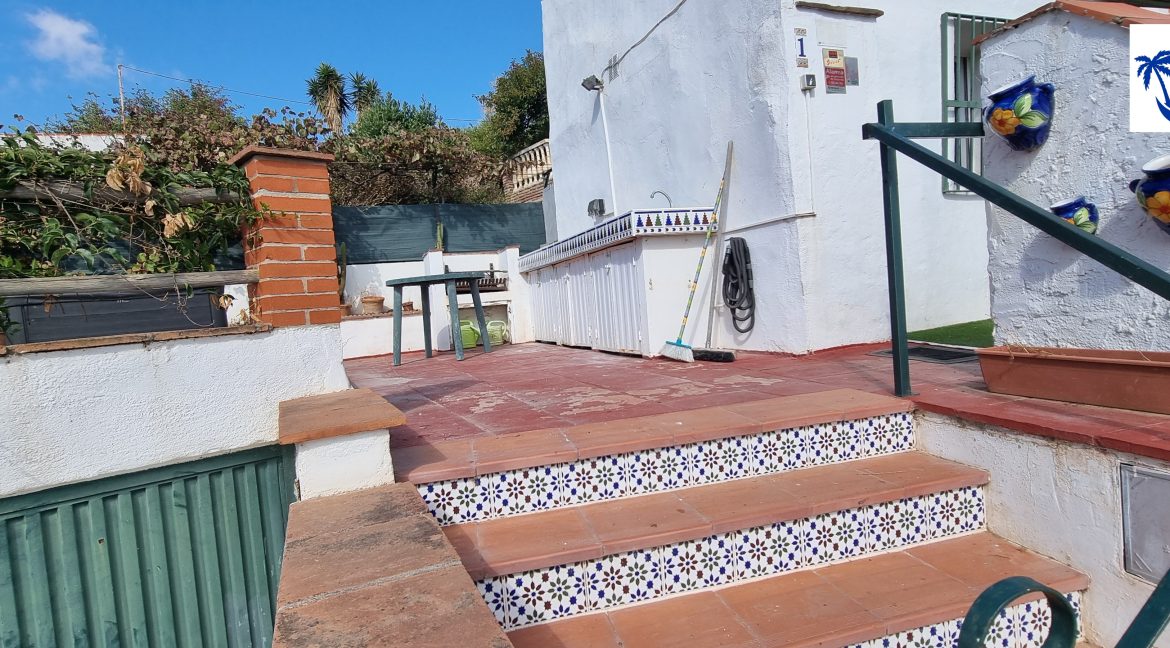 For sale property in the countryside of Cajiz, Málaga - BluCee Real Estate (10)