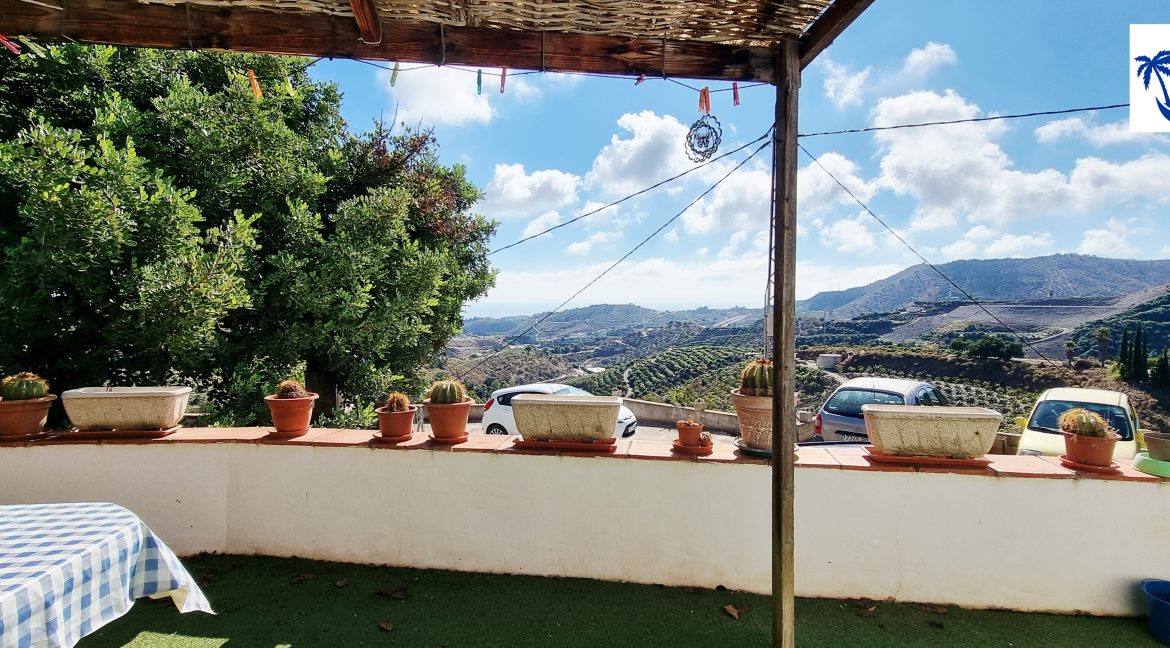 For sale property in the countryside of Cajiz, Málaga - BluCee Real Estate (23)