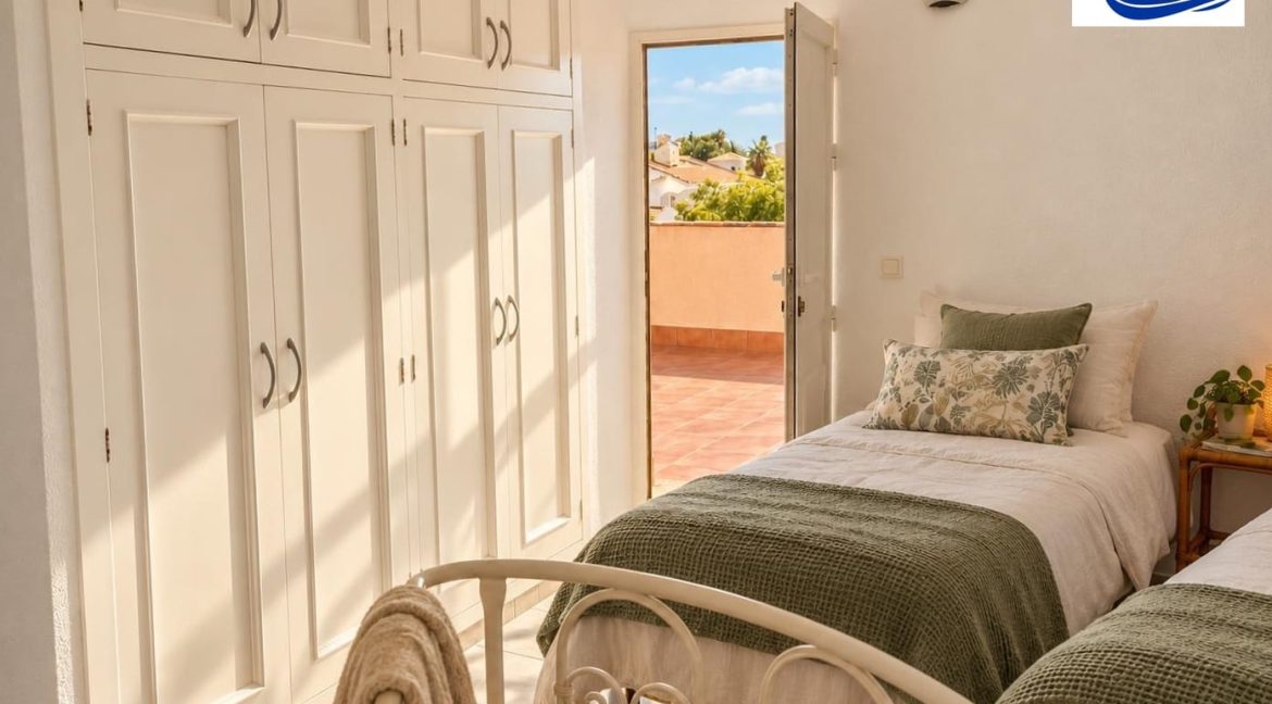 Villa For Sale In La Zenia (12)