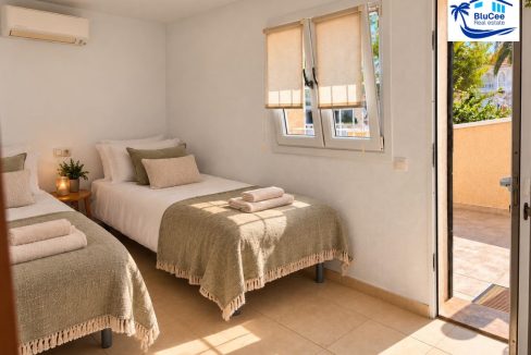Villa For Sale In La Zenia (13)