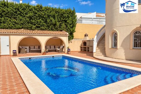 Villa For Sale In La Zenia (22)