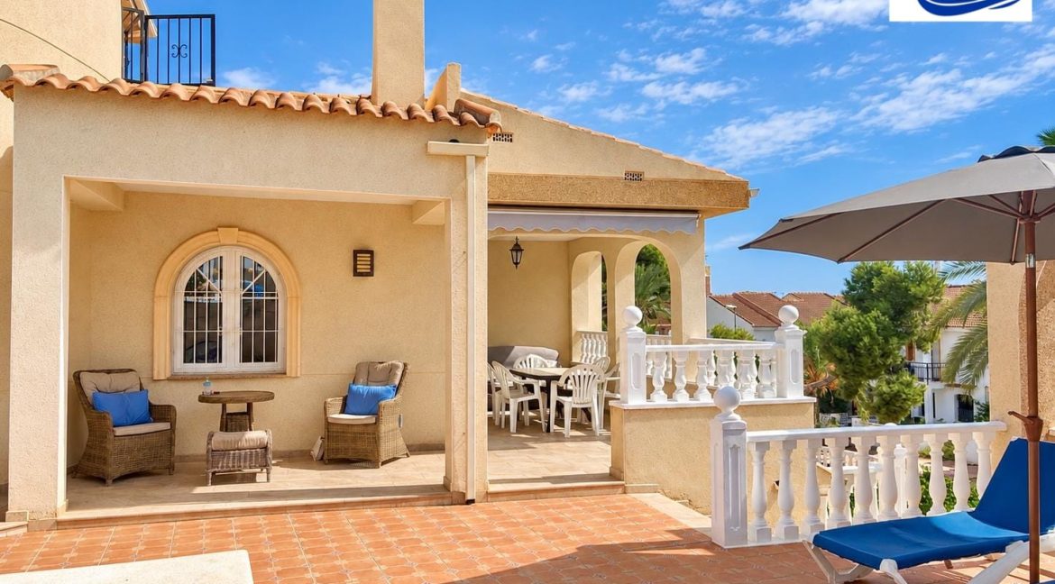 Villa For Sale In La Zenia (24)