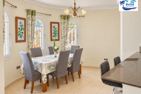 Villa For Sale In La Zenia (37)